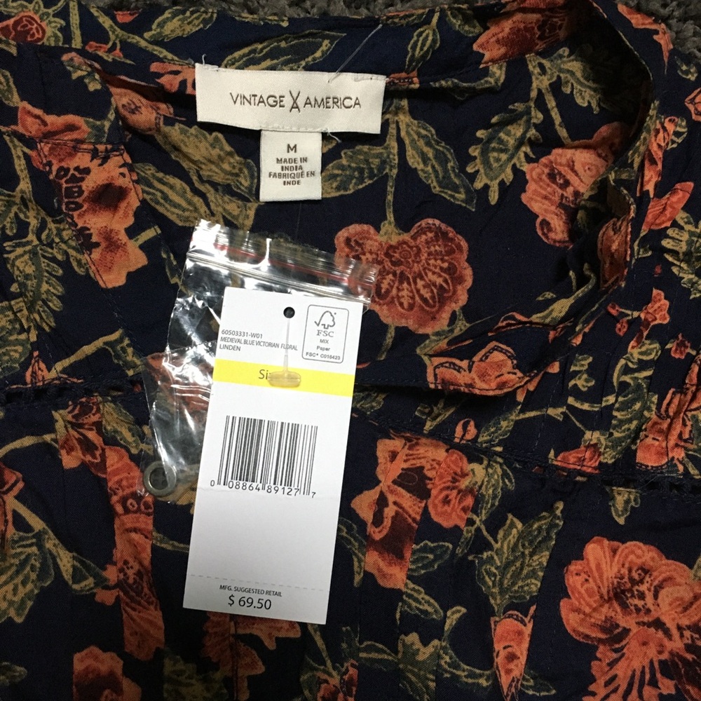 Womens vintage x America blouse